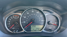 Toyota Yaris 1.33 VVT-i Design 5dr Petrol Hatchback